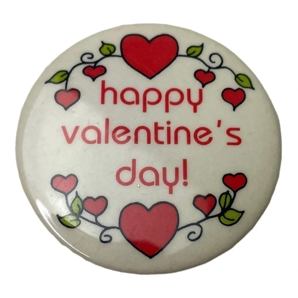 Vintage 6 Holiday Round Pins